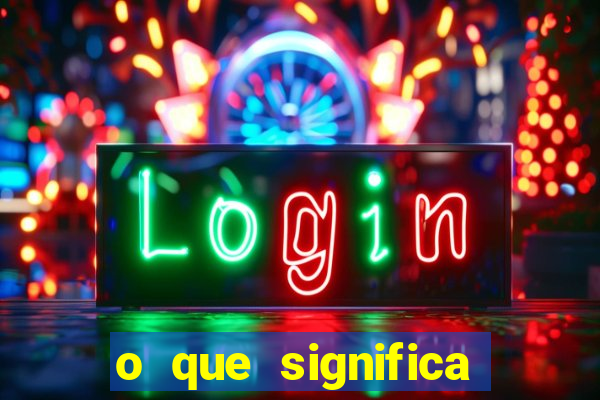 o que significa quando a luz acende sozinha